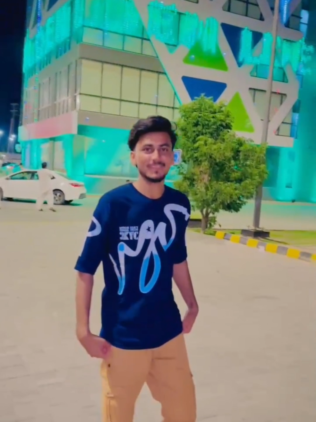 @❤️🩹🥺╾ ╾━╤デ╦︻Badsha🦅👑🦋