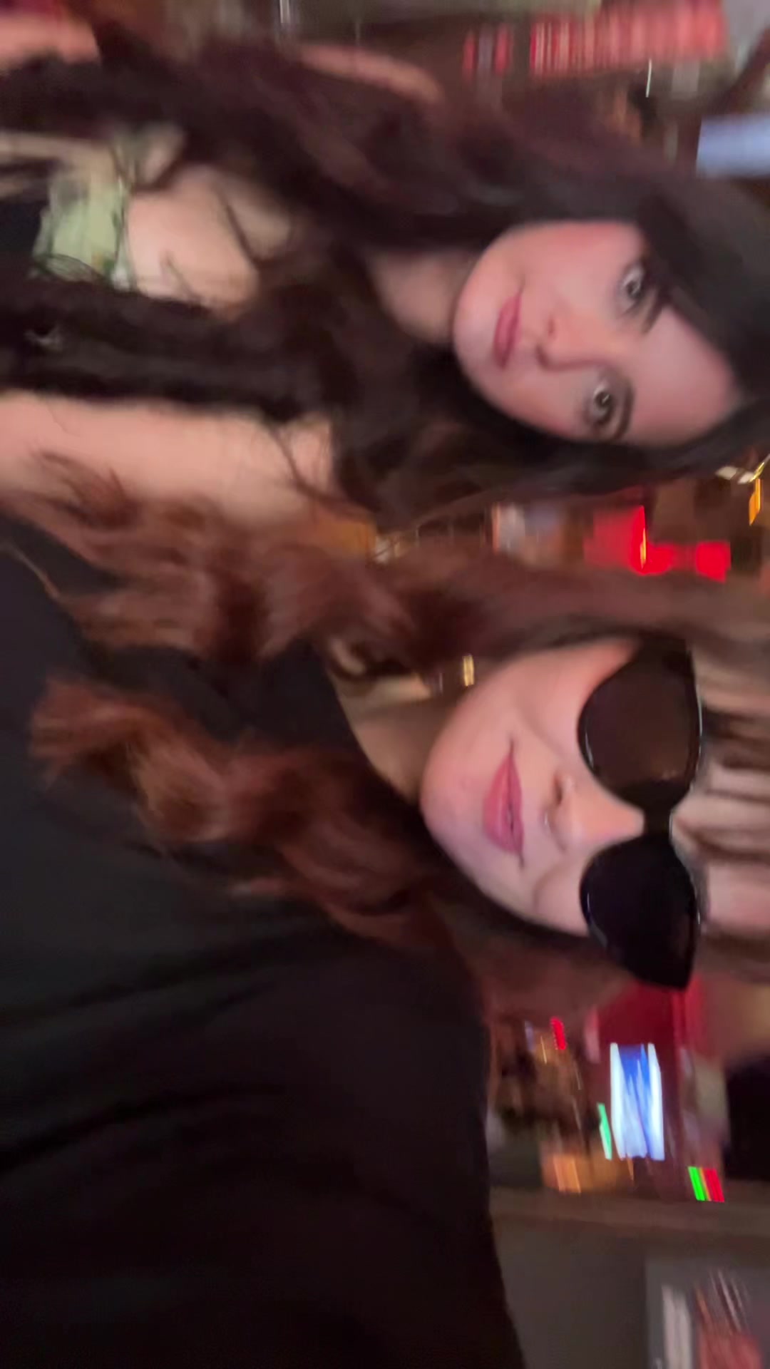 @Ell