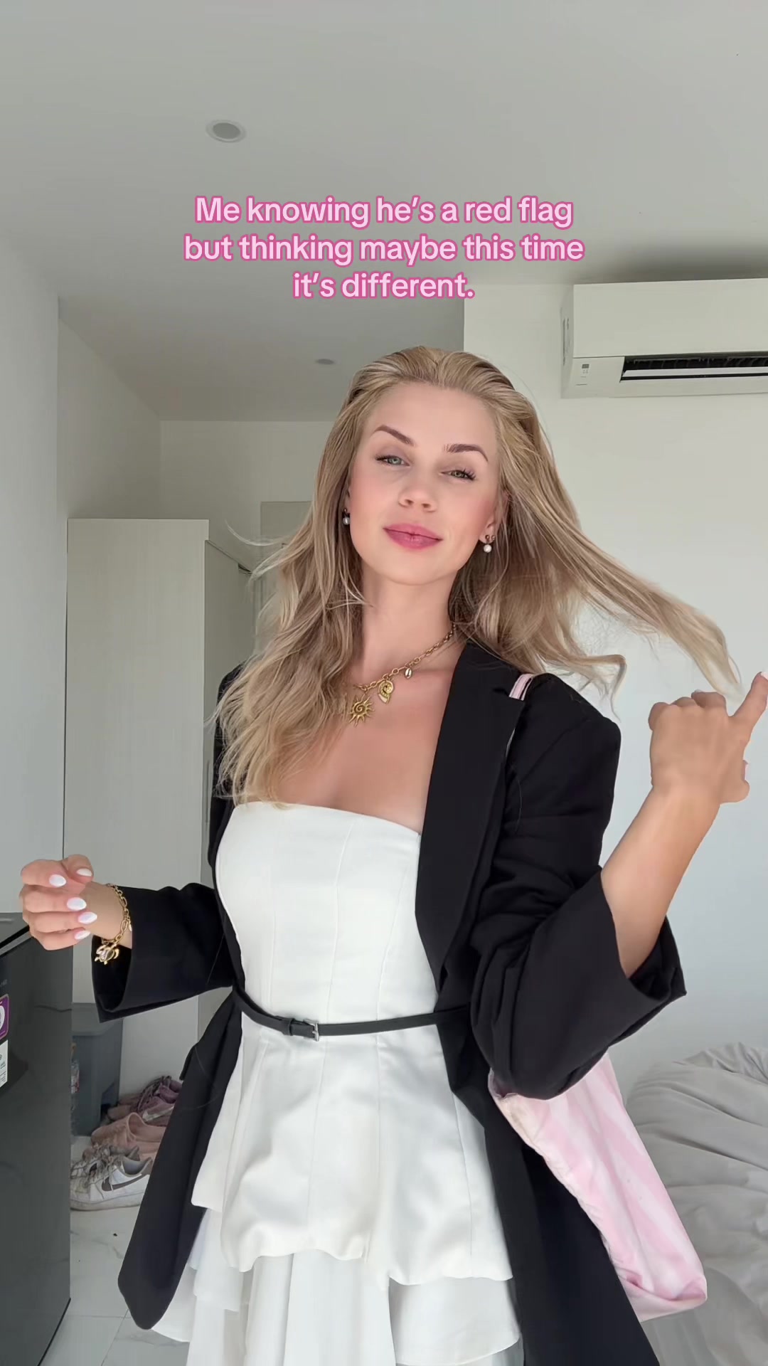 @Anna Belanikova