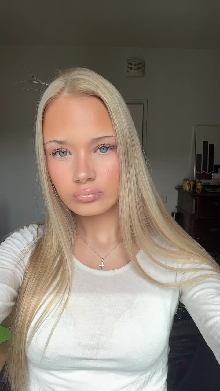 @Ella