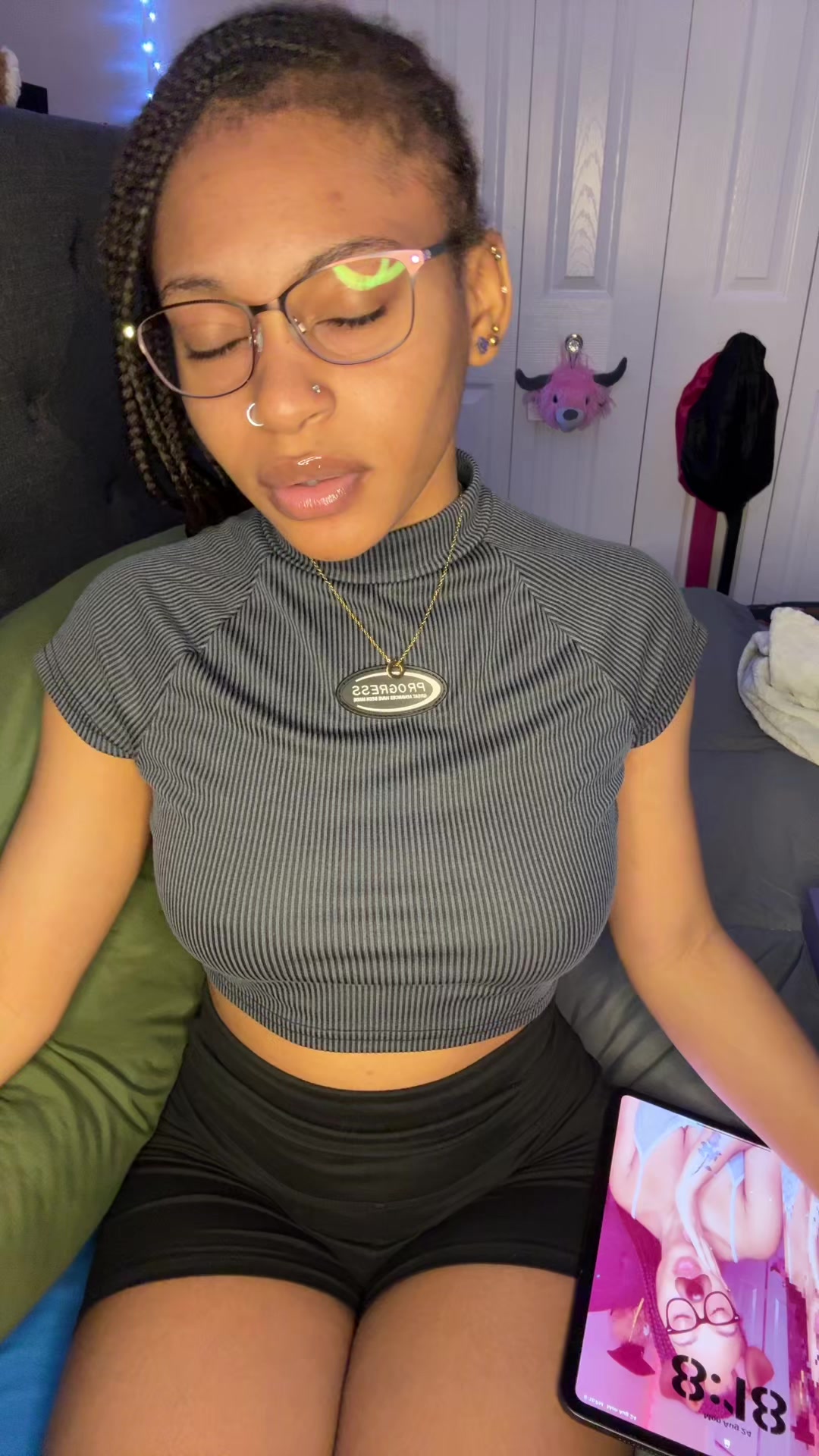 @Emily🖤👤