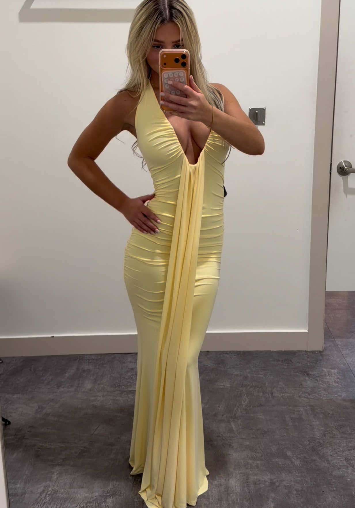 @vanessaalangann
