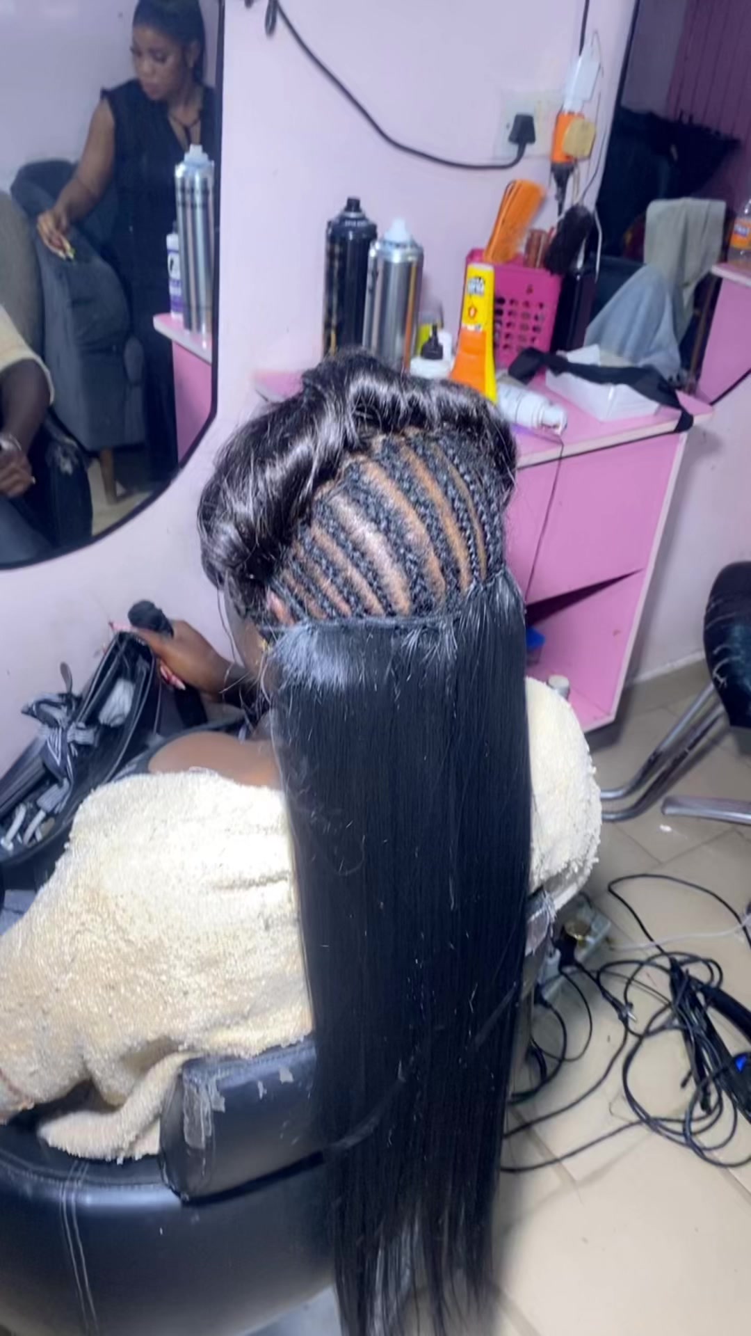 @bennys_hairplanet