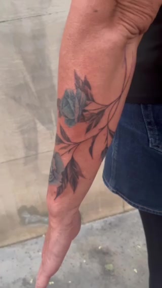 @Gerri Budapest Ink🤩