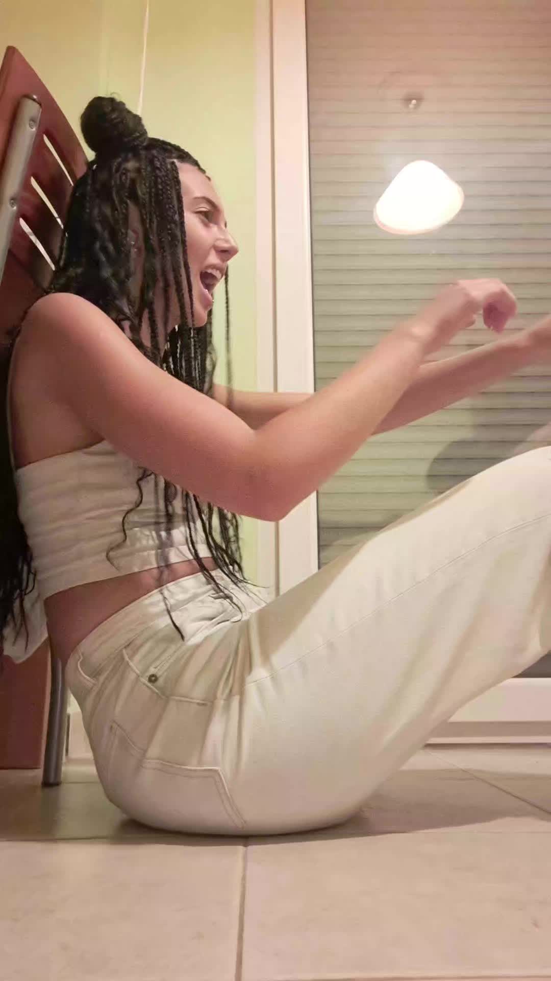 @kltrprfxtr