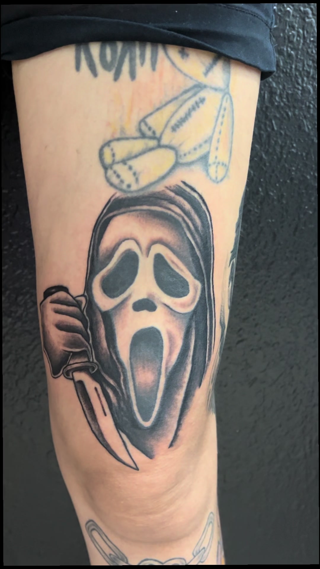 @CuteHorror