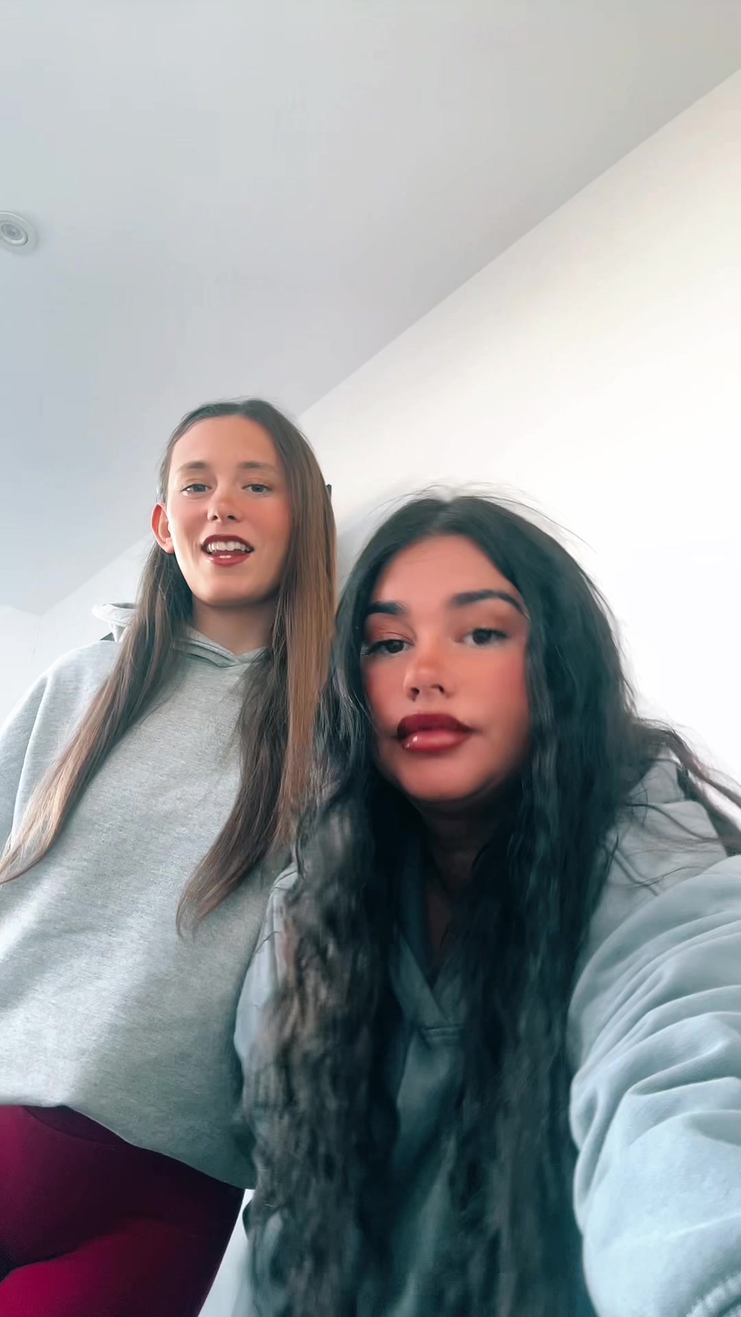 @luanapeach