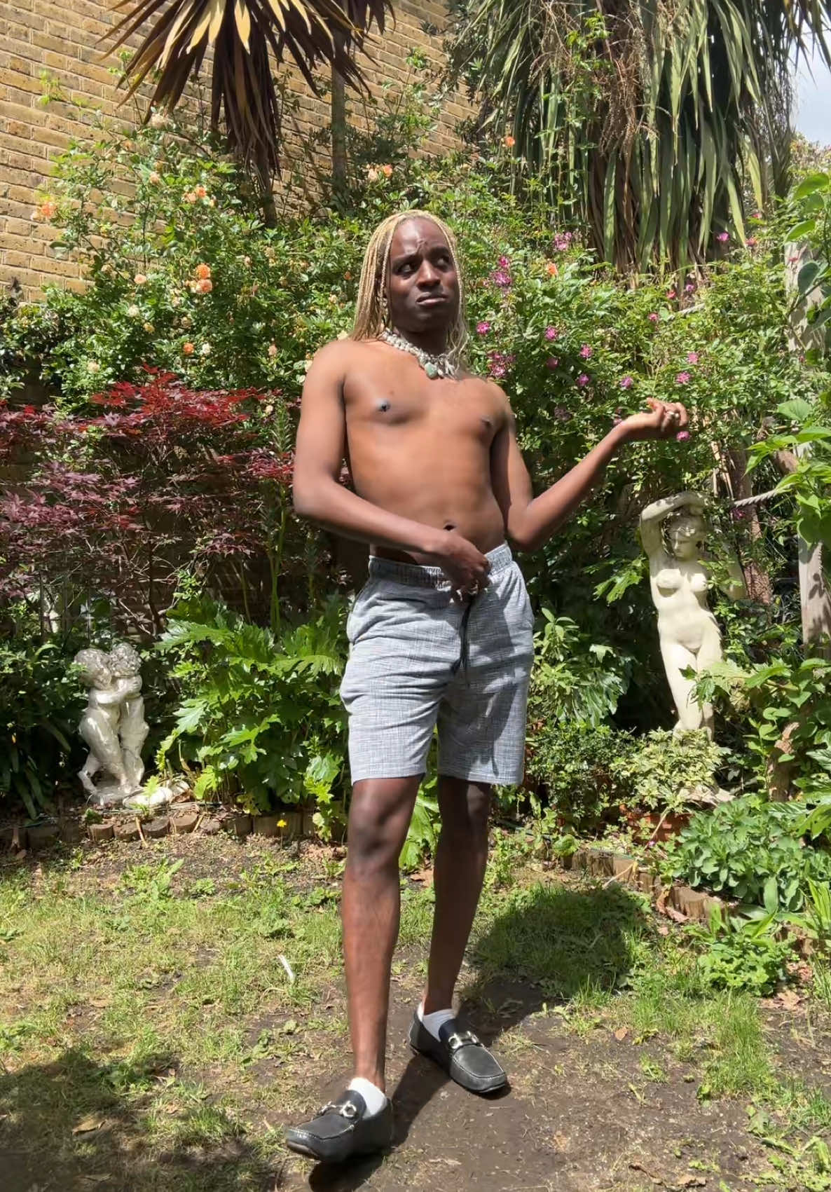 @Ozonna