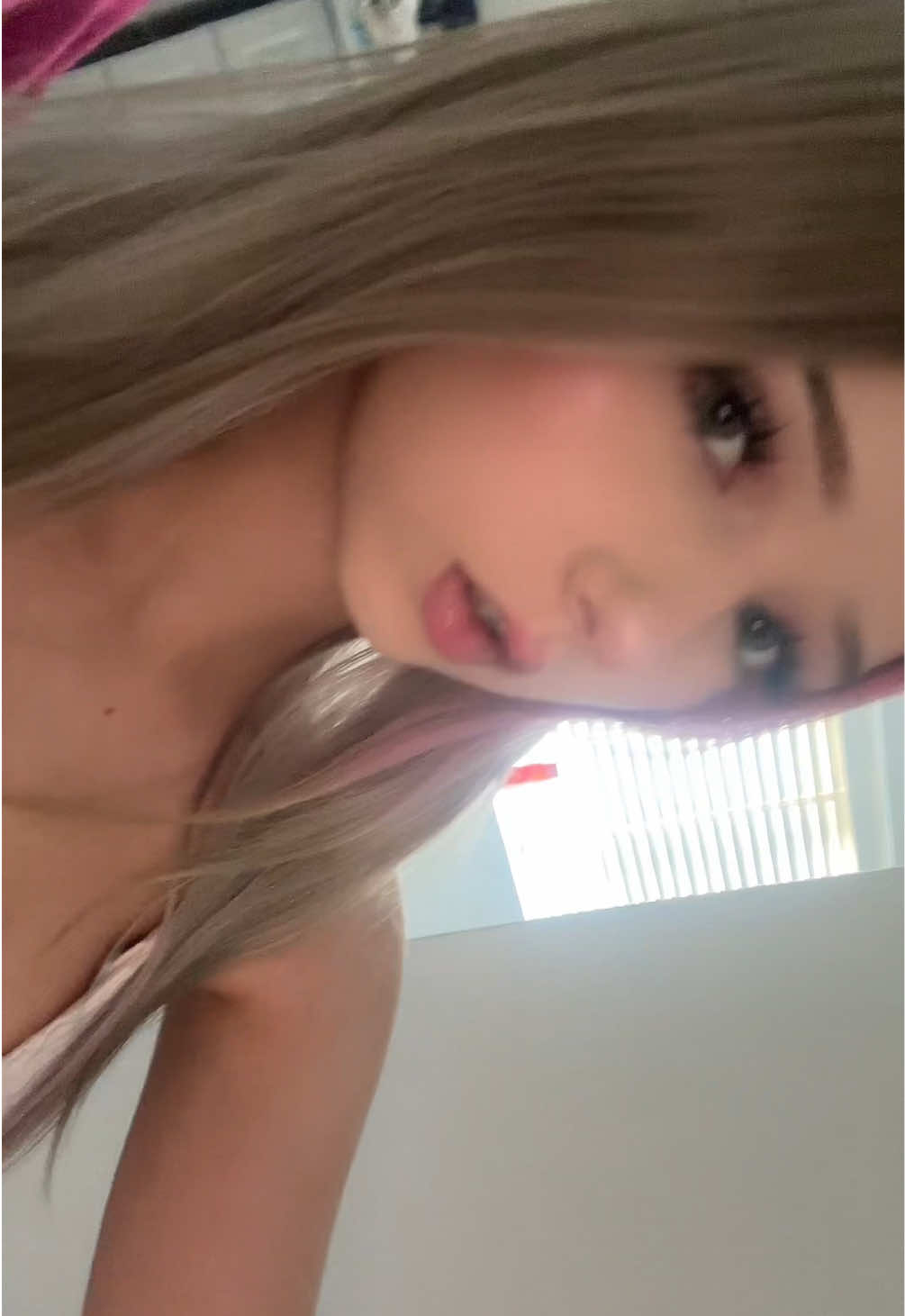 @niamh