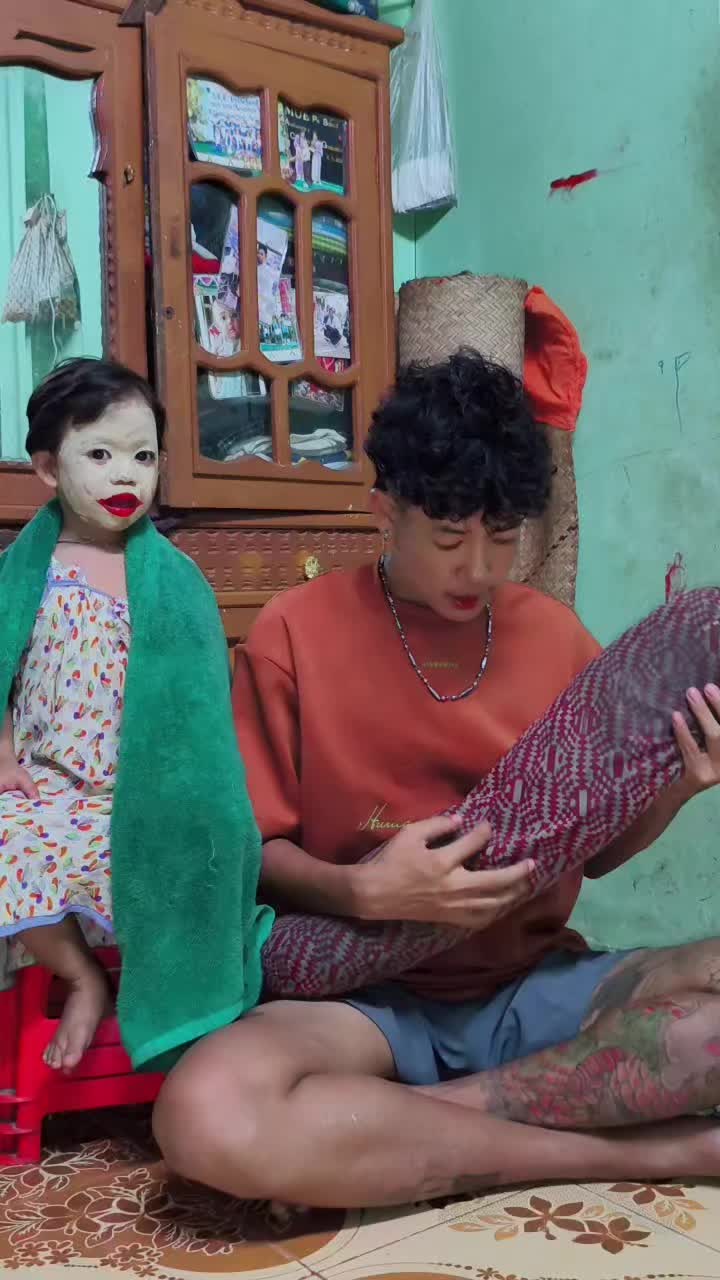 @😈 ကိုဇင် 😈 { official acc }
