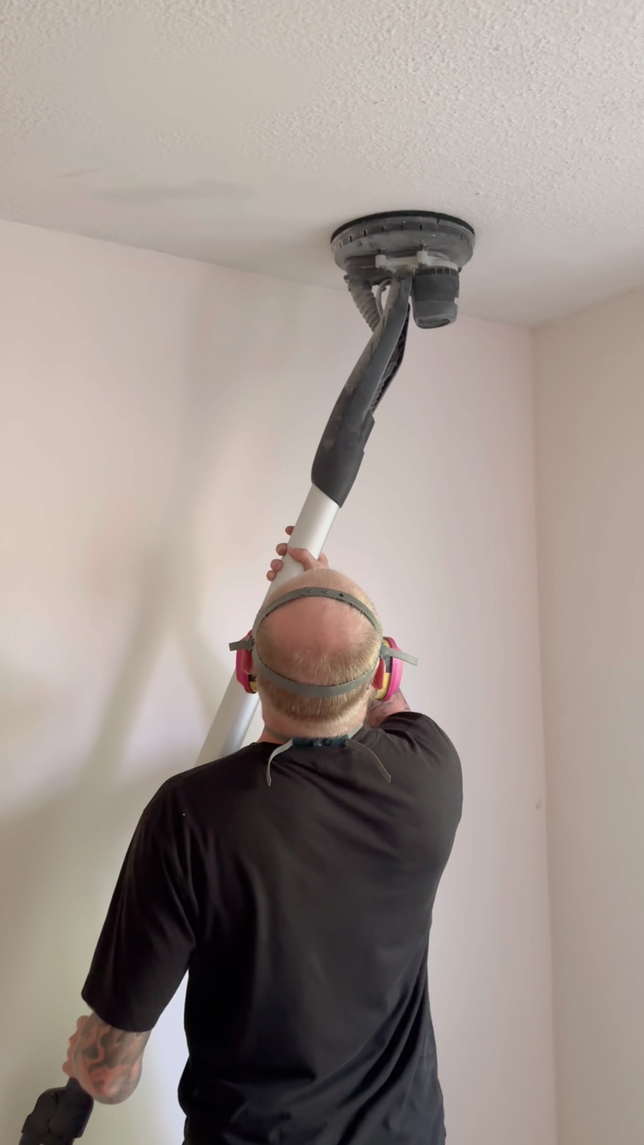 @Mike Holmes