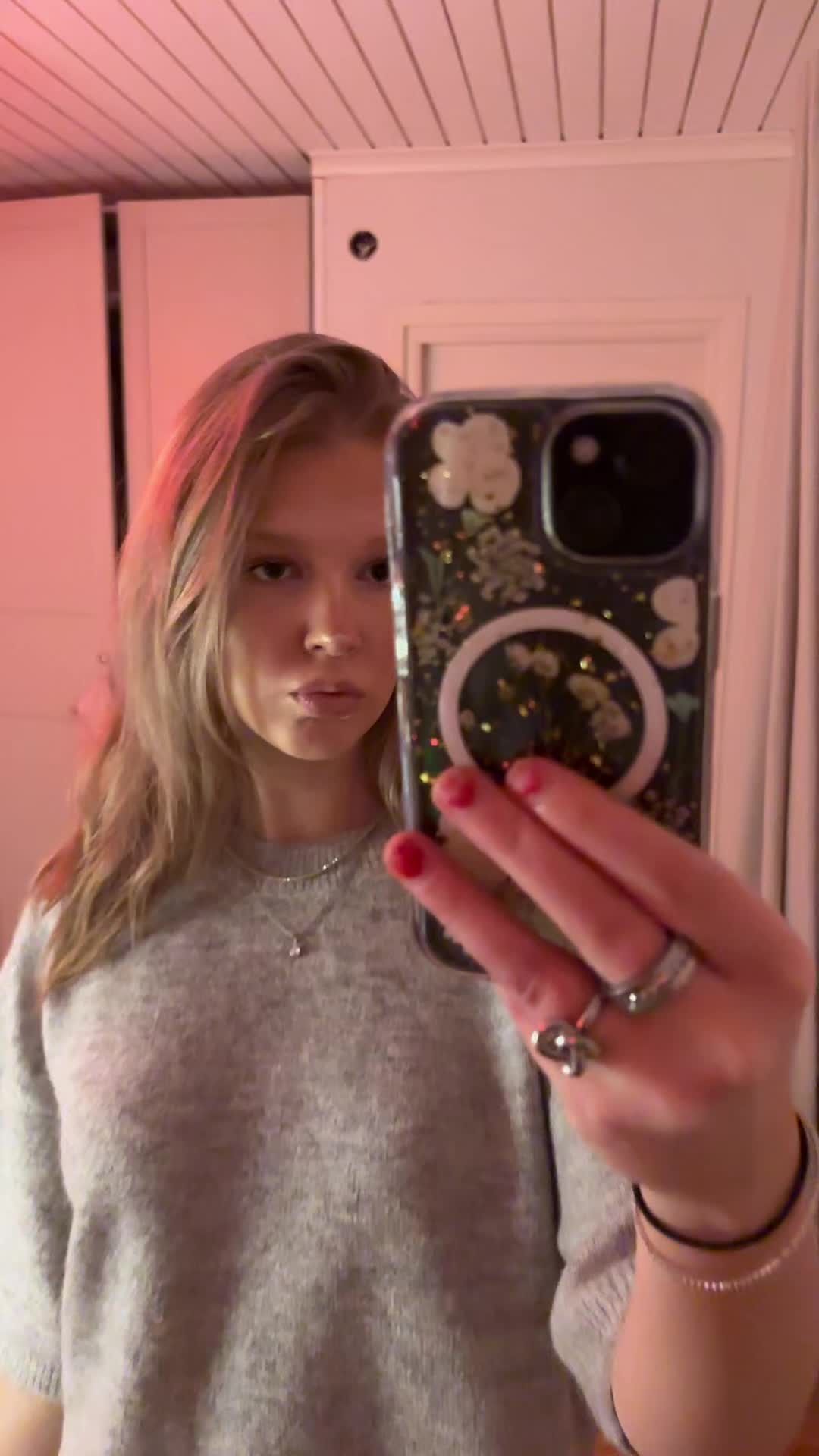 @Ebba