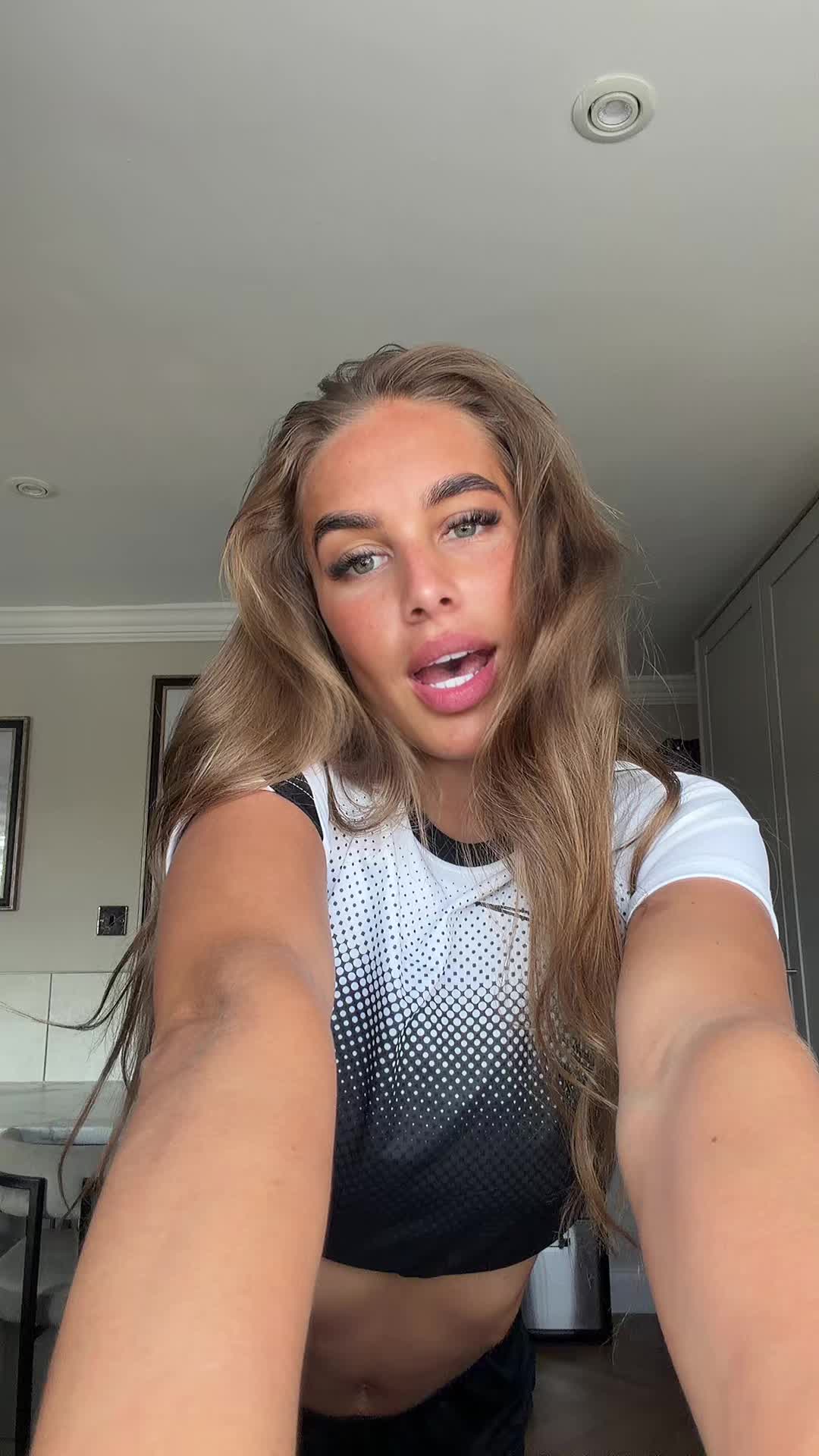 @KYIA PETERS