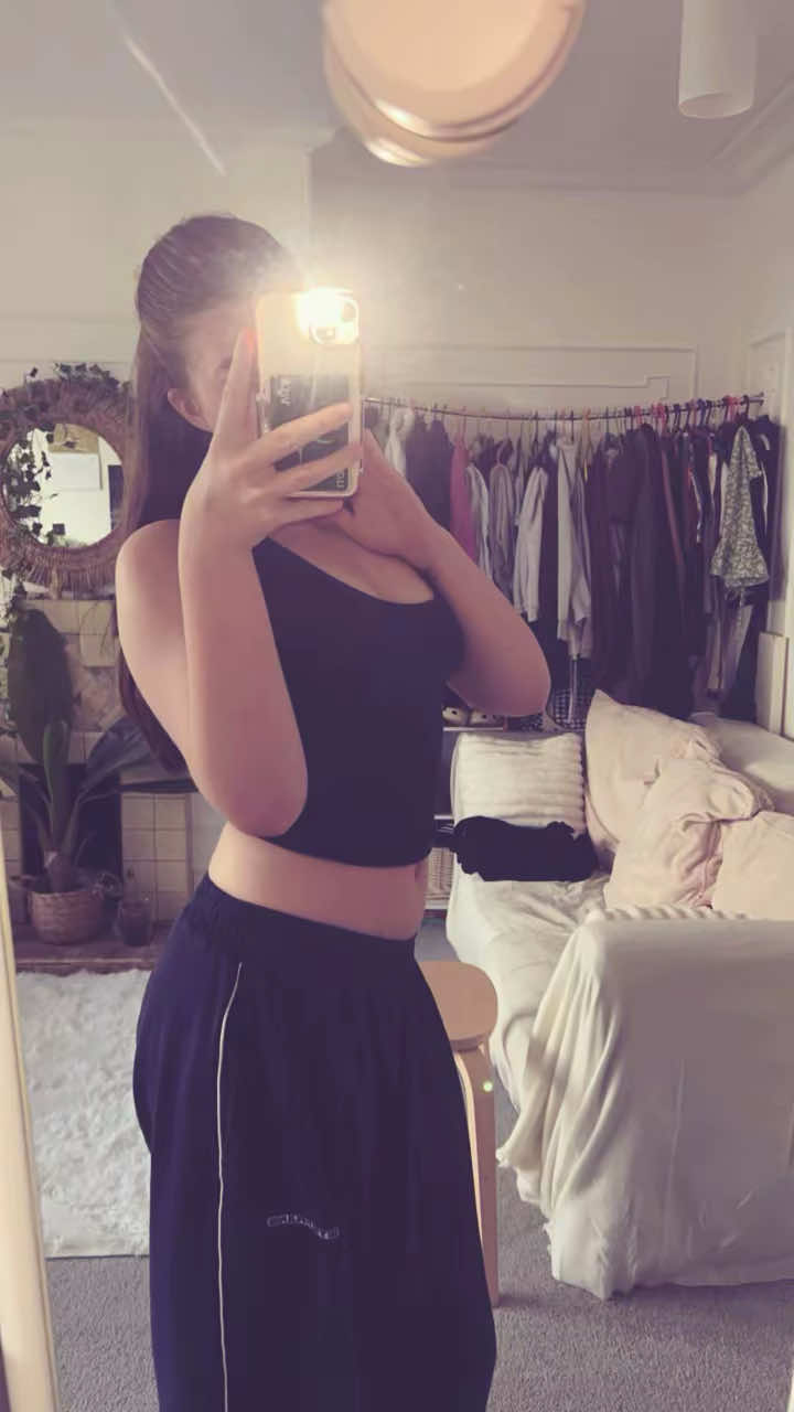 @ellie_main02