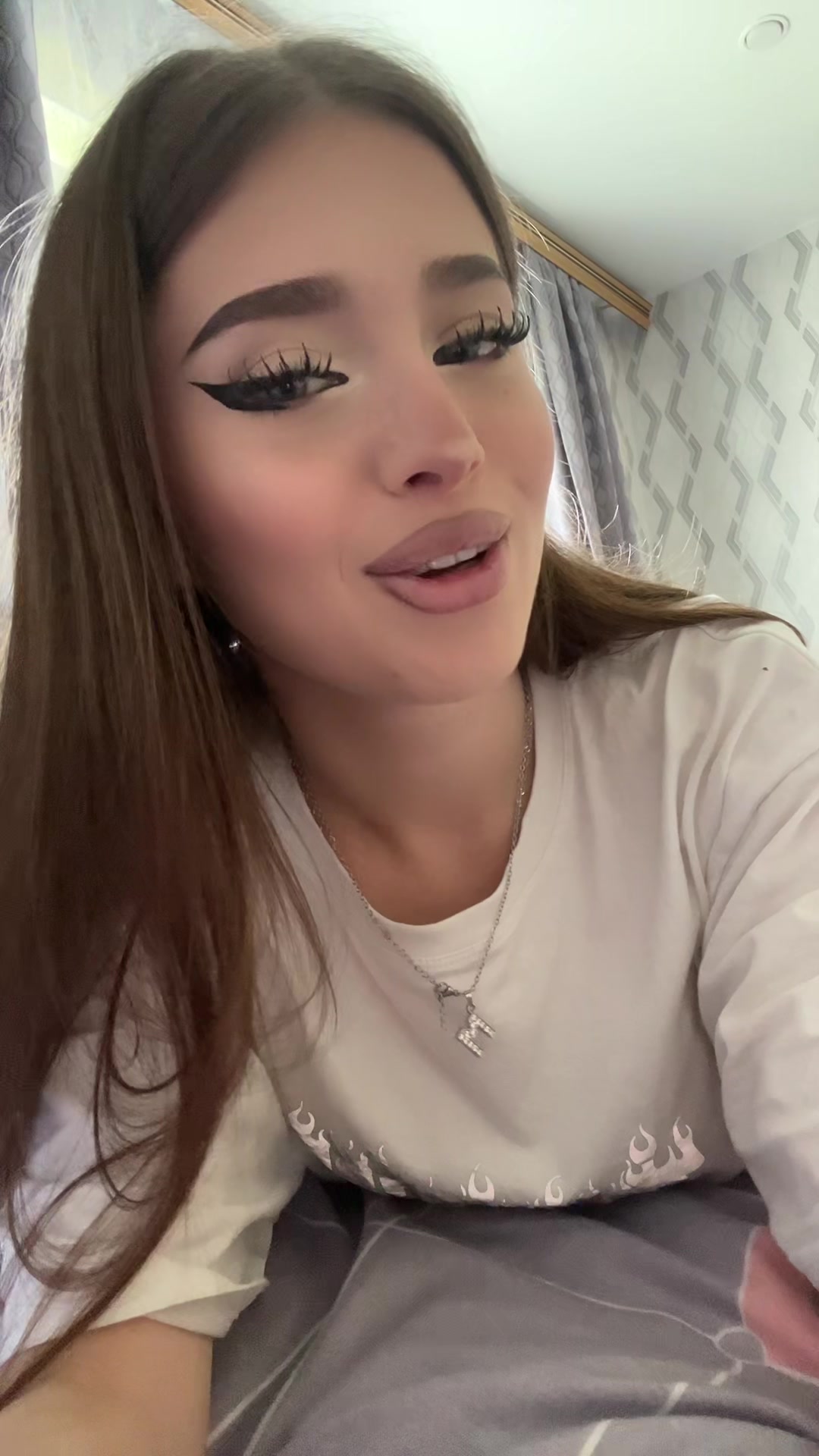@KERRIᰔᩚ