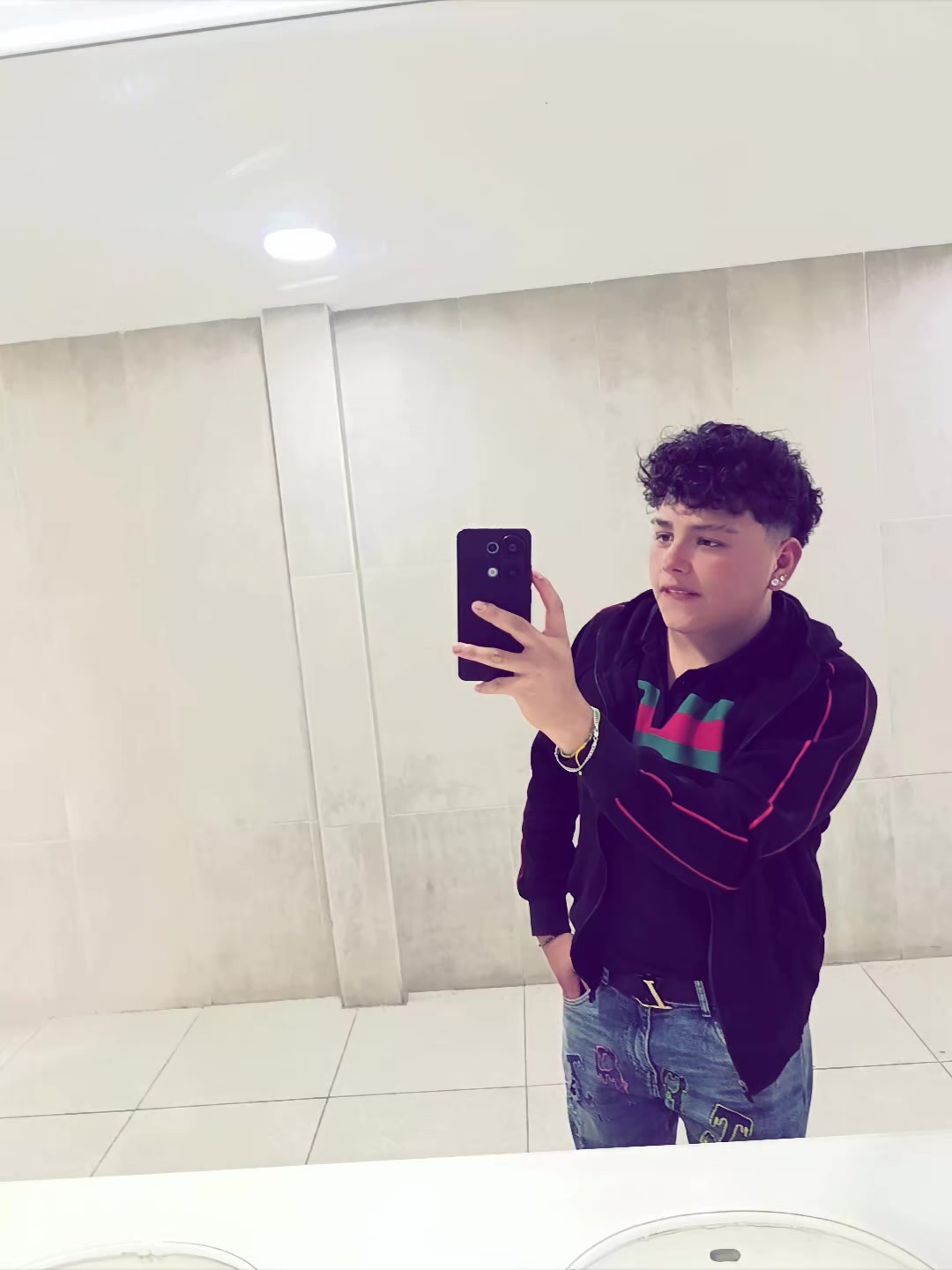 @Yered_M_Avila🏳️&zwj;🌈🫵🏻☁️