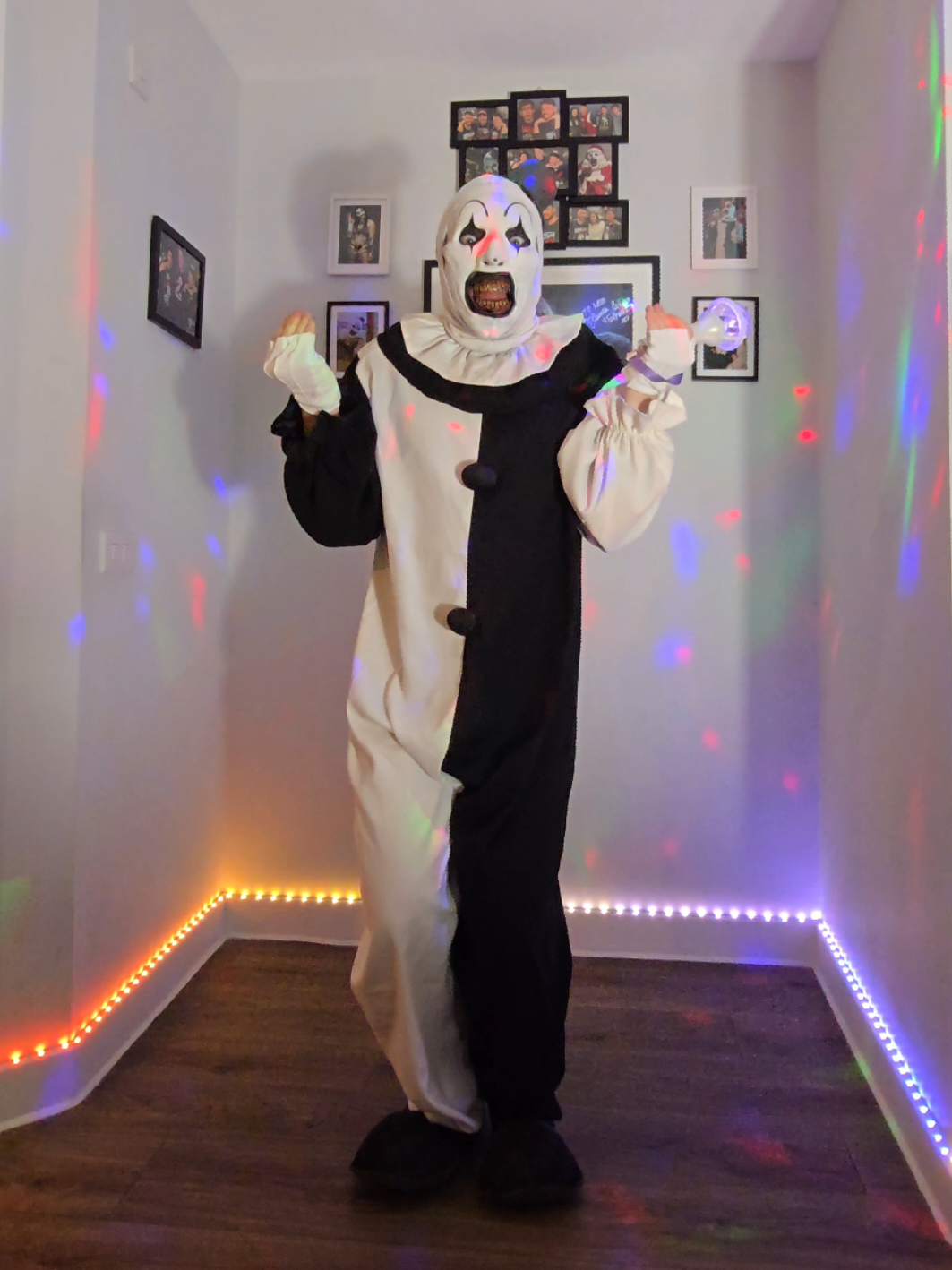 @Art the Clown