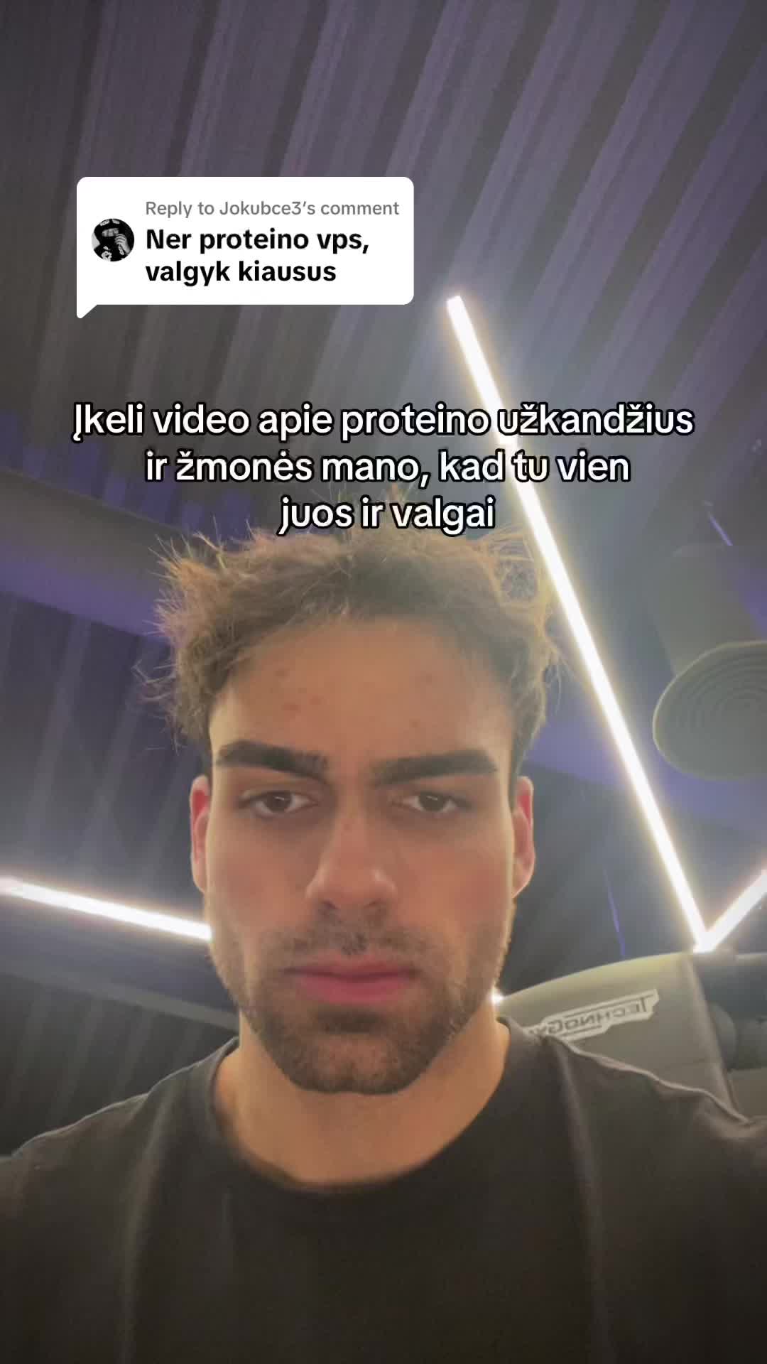 @Karolis Brebbia