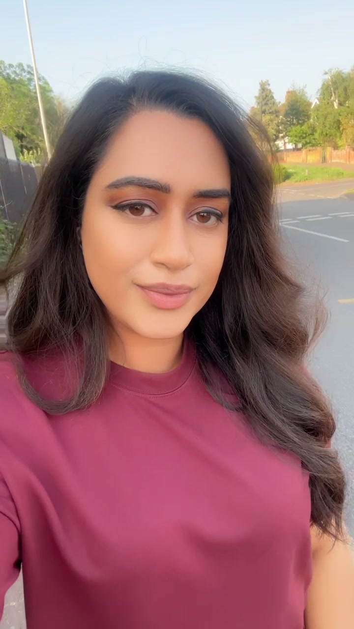 @Sidraa