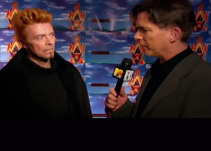 @DavidBowieGlamour Fan Account