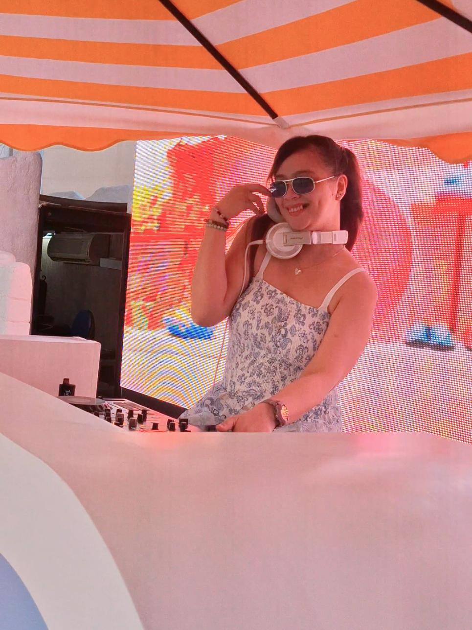 @DJ FAYE VERA
