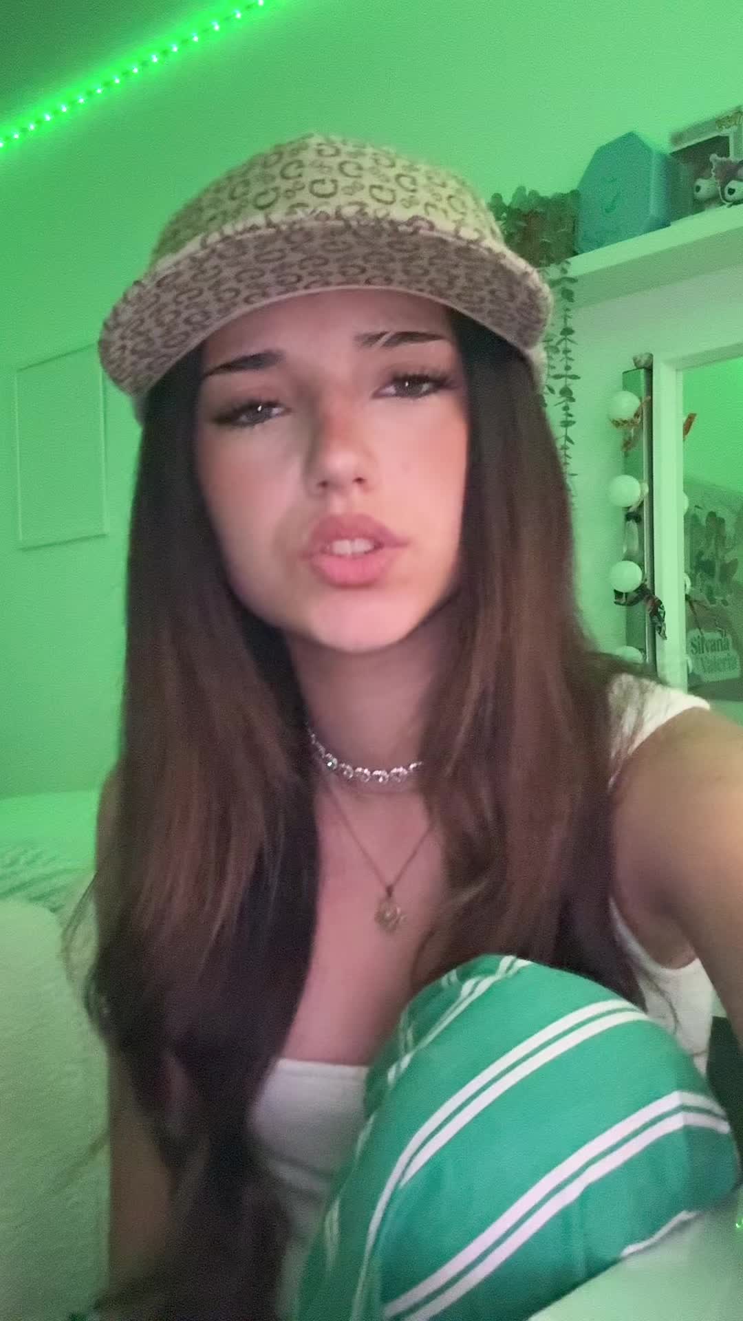 @valeriarebollo