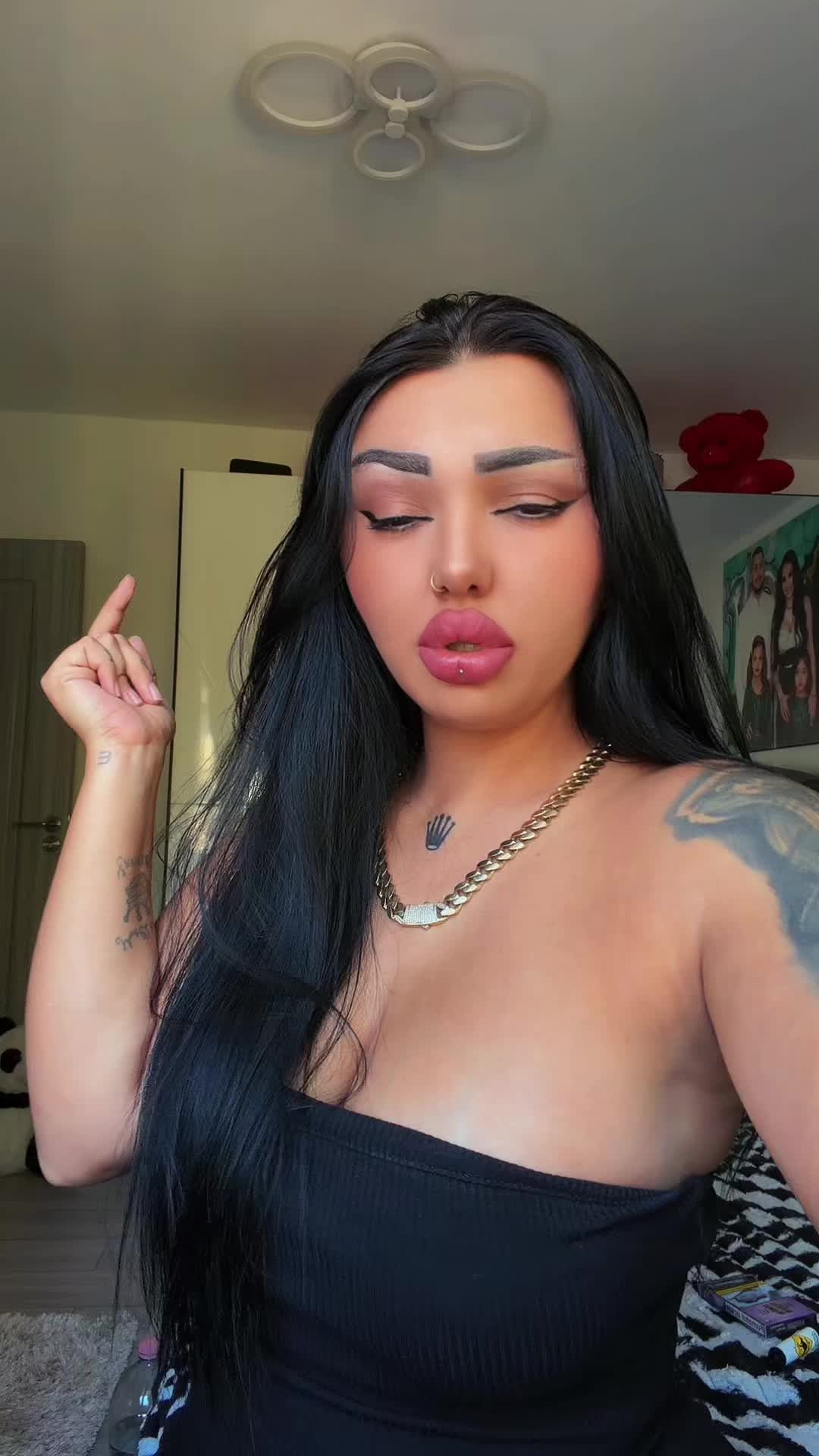 @𝑮𝒆𝒏𝒆𝒔𝒔𝒂 💸