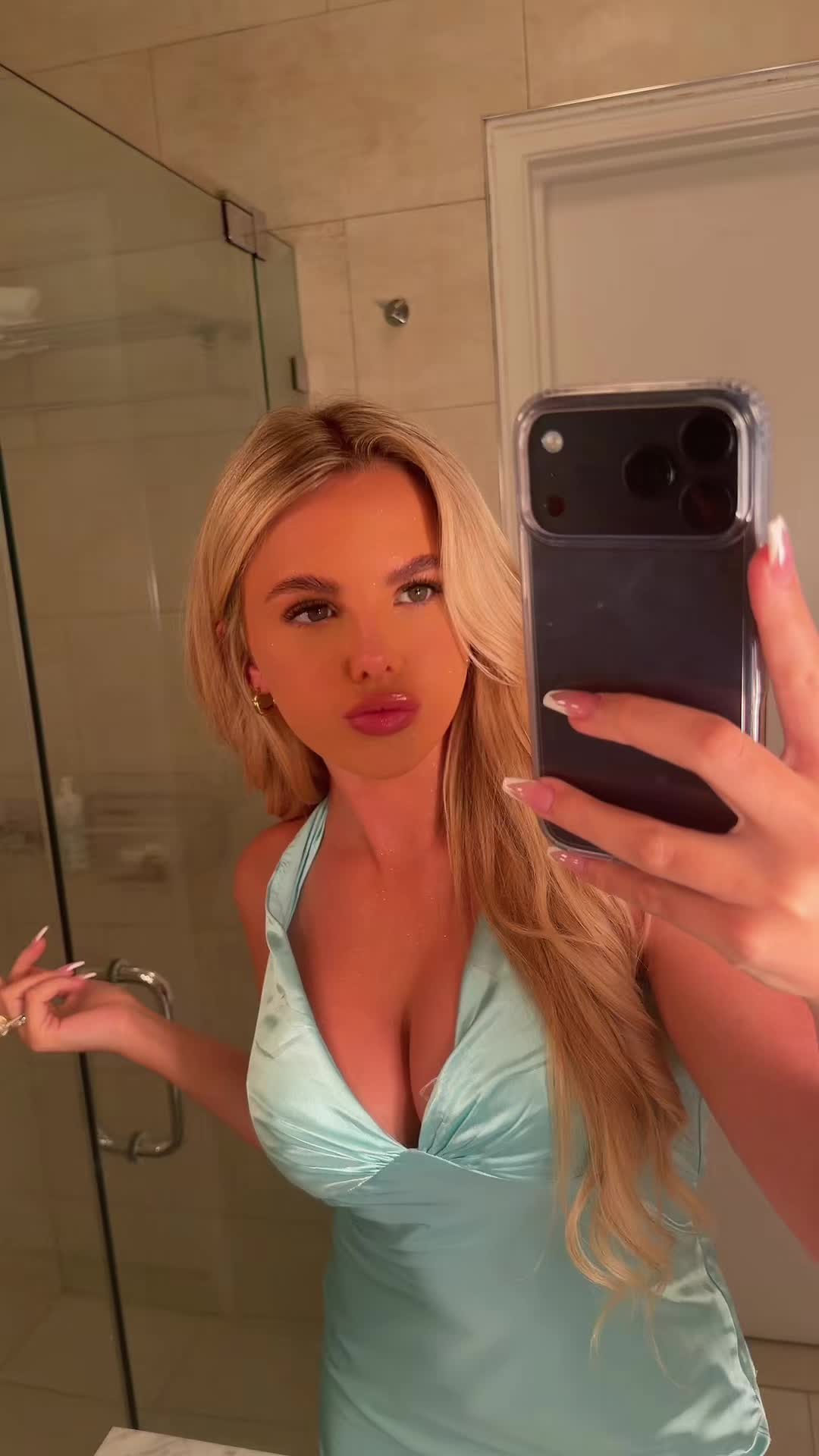 @ellieblue