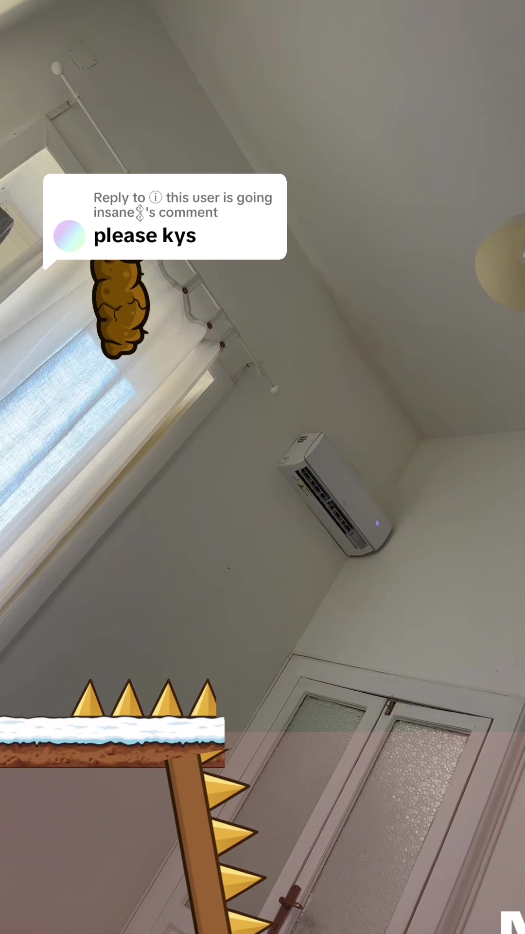 @vyxenn