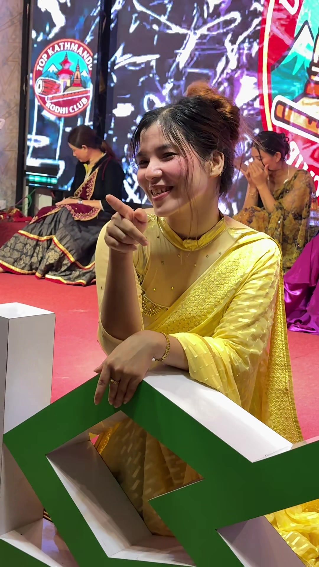 @प्यारी😘