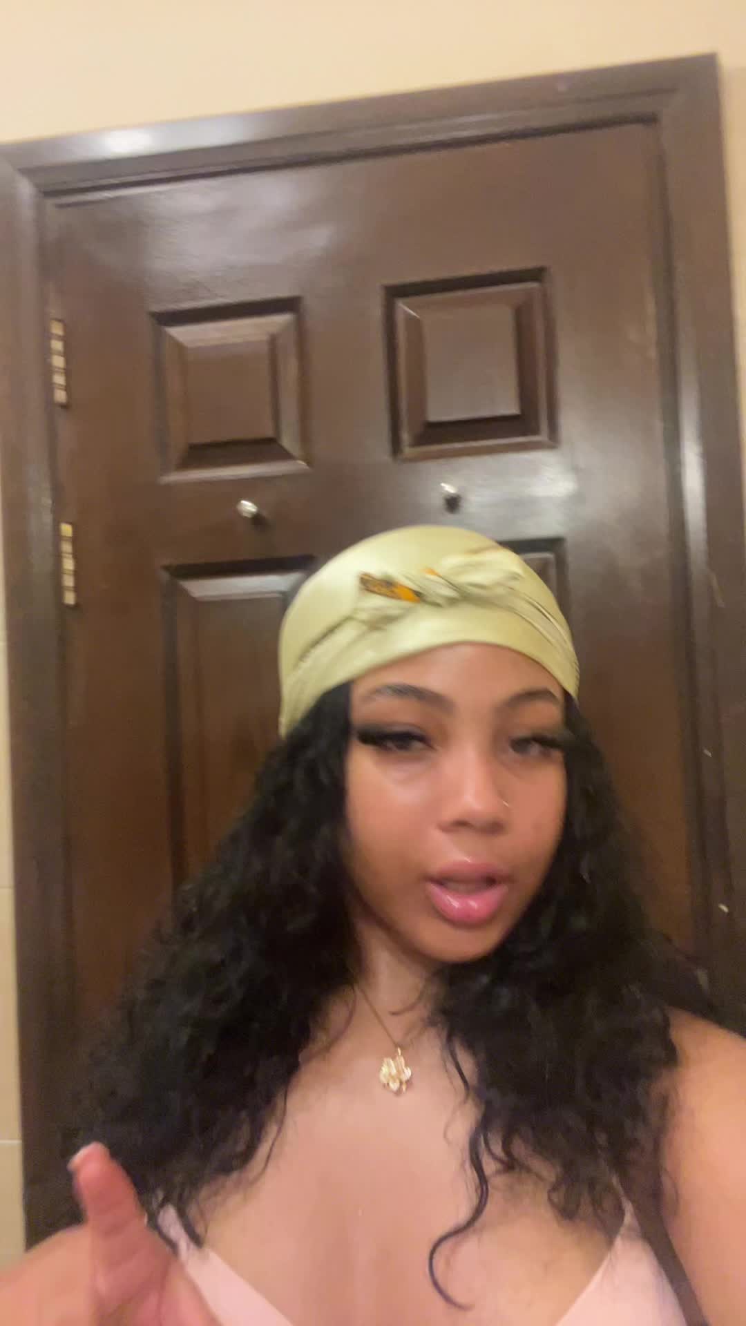 @🫧