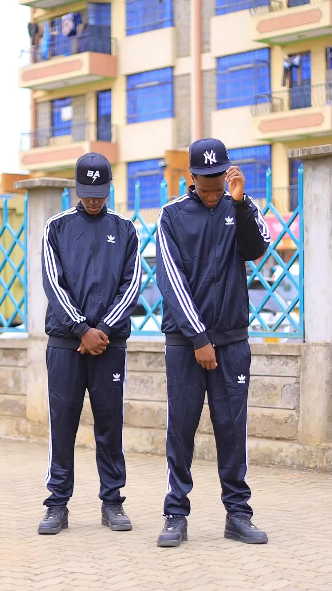 @Trendytwinnz🇰🇪