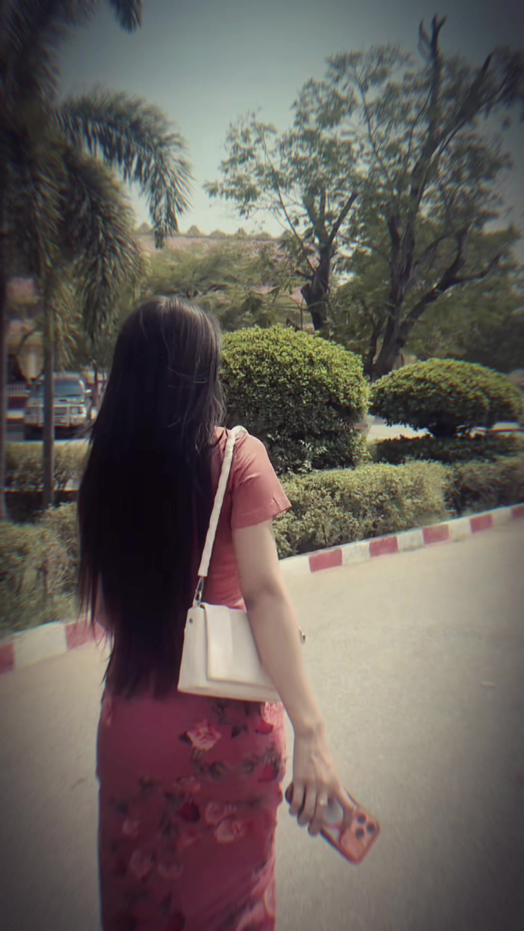 @ðSaung Hnin Phyuð
