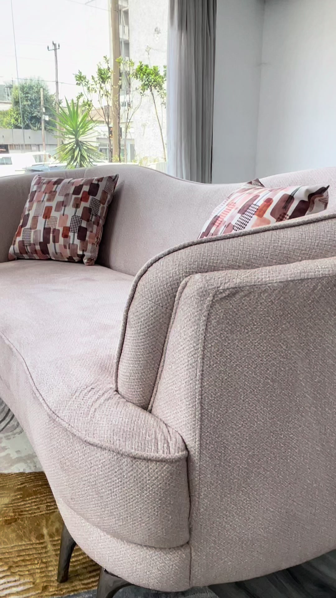 @official Classic Furniture