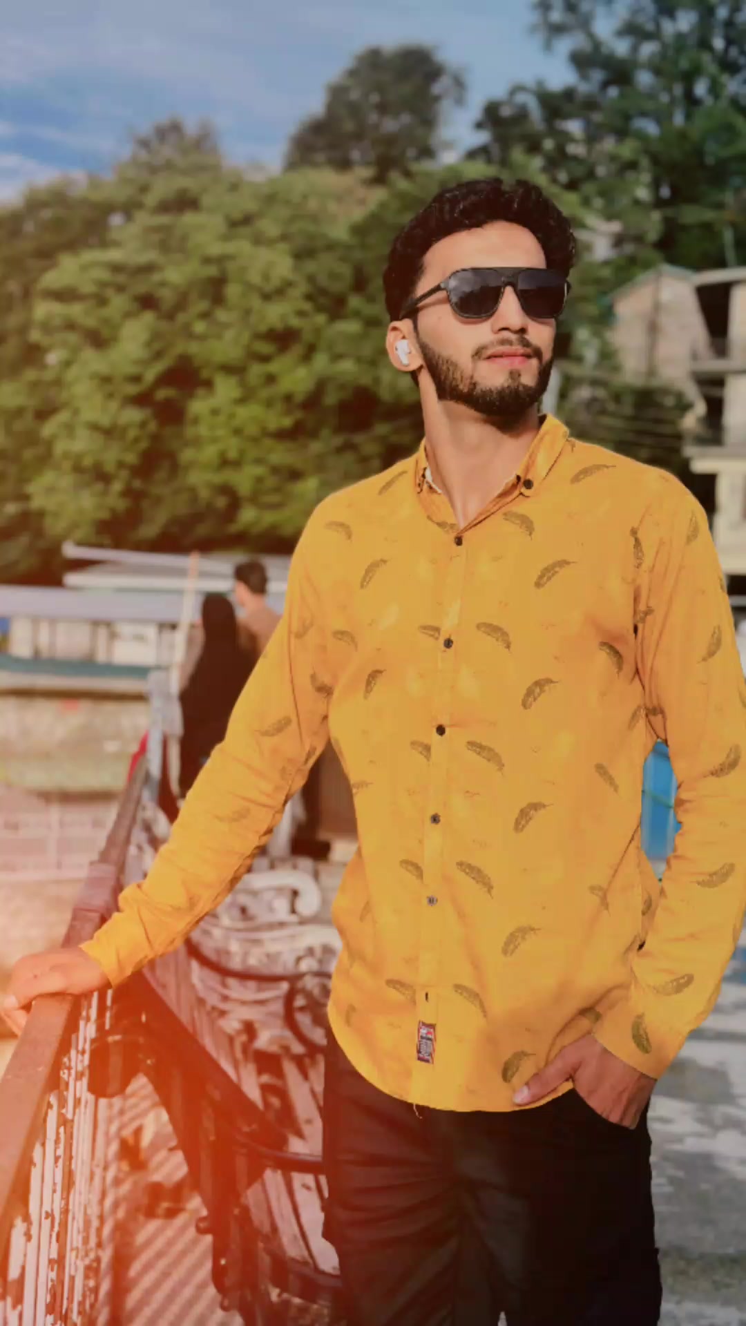 @☺️{ uzair } ( koreja )🫀😇