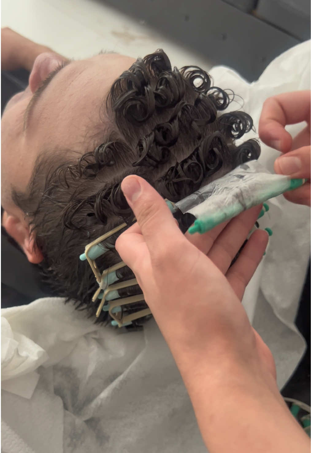 @FRAȚII BARBER