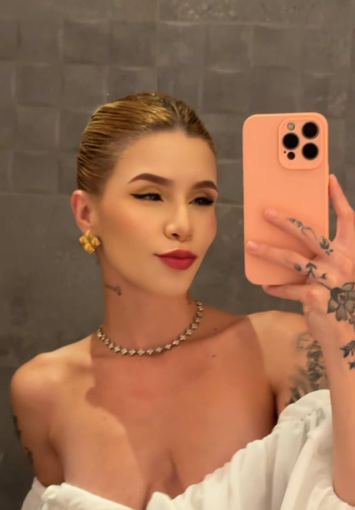 @Daniela🧸