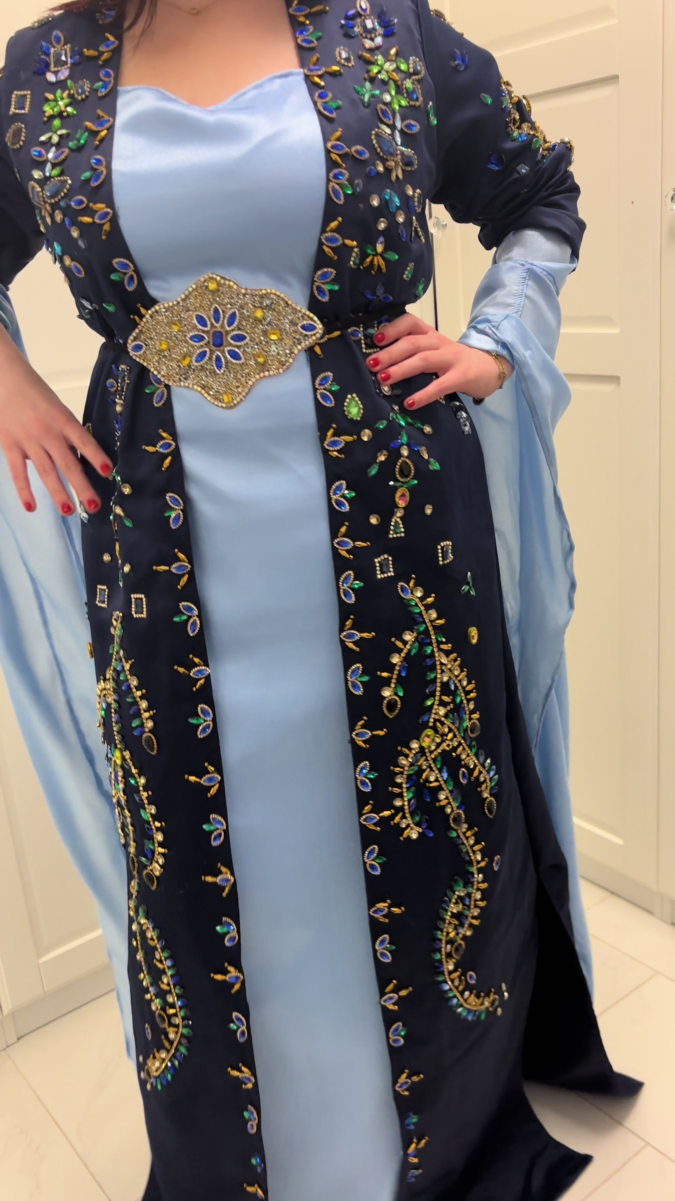 @Kurdishdresses.Jivo
