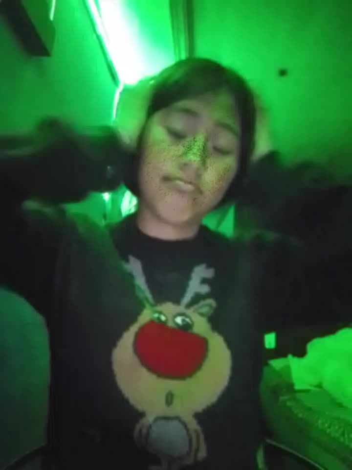 @L&auml;_cH&iuml;N&auml;&dagger;💯