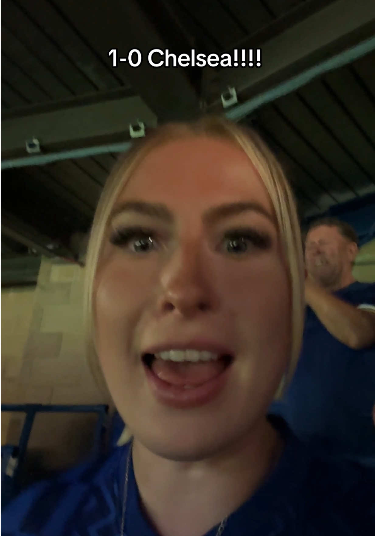 @astridwett