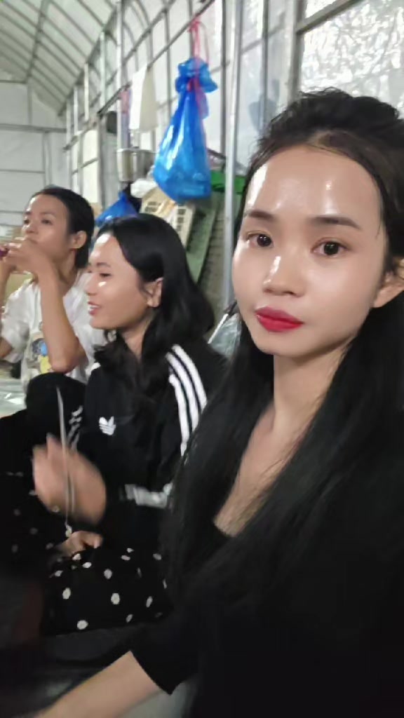 @J̌