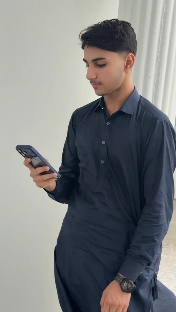 @Hashim Raza🇨🇦