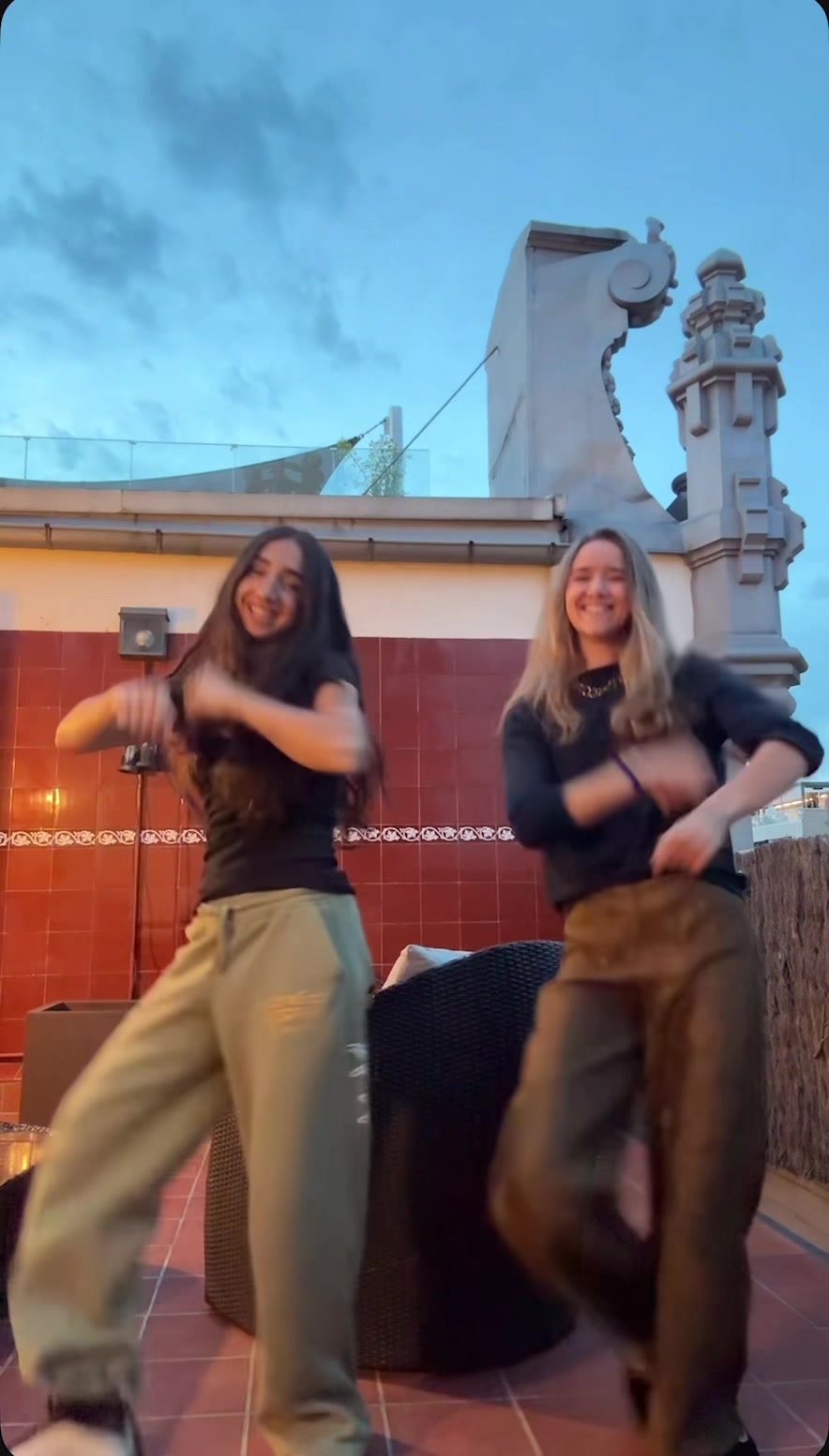 @Tuki Aragonés