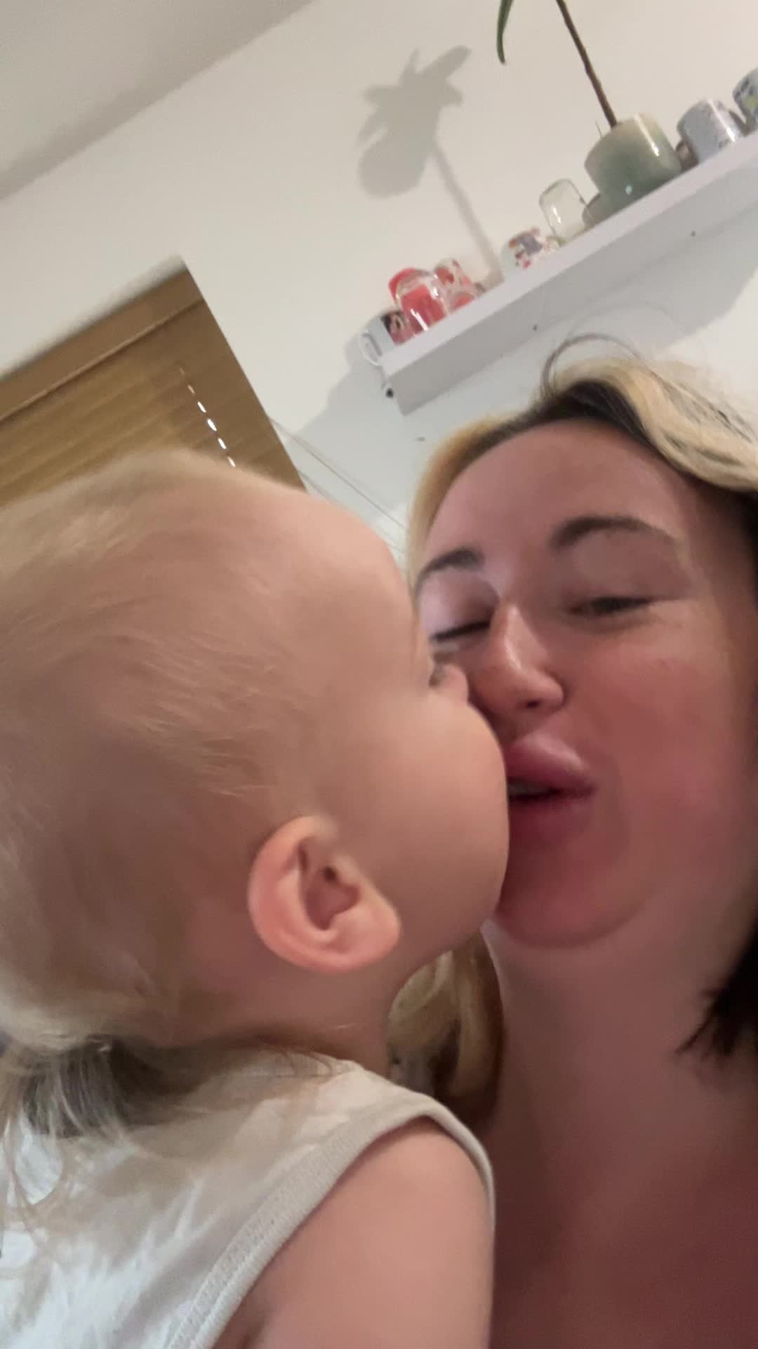 @Sarah-Jayne Snow