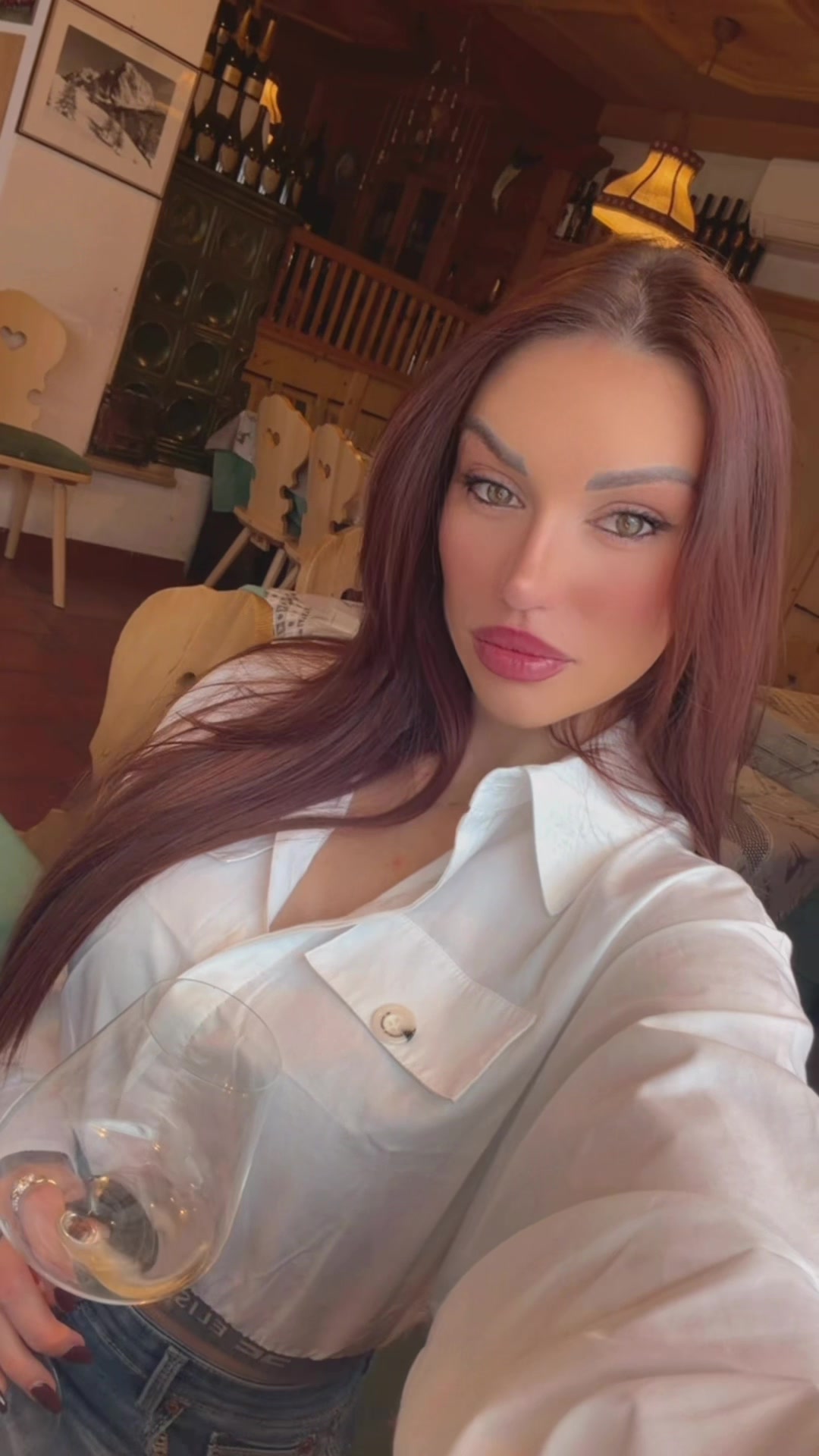 @lela.en