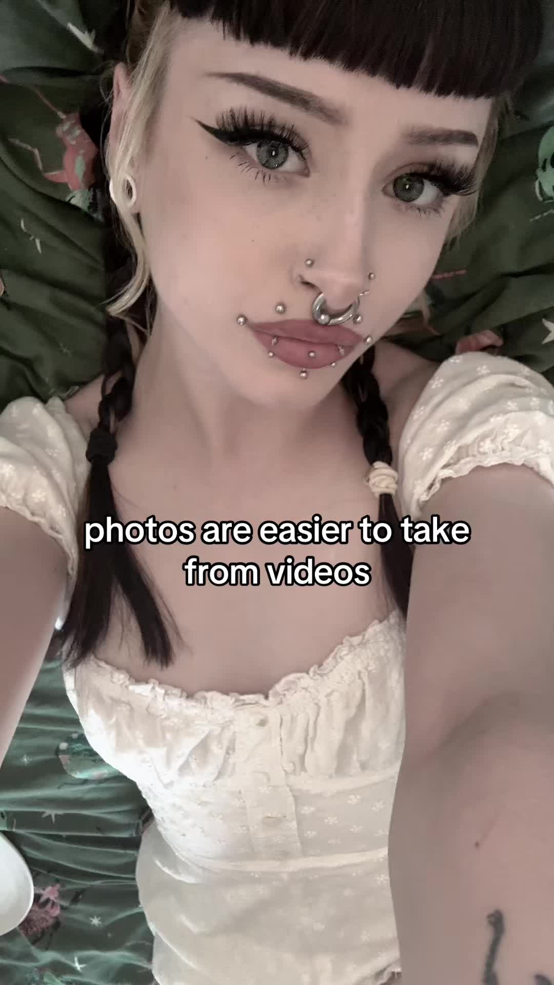 @𝔅𝔢𝔱𝔥