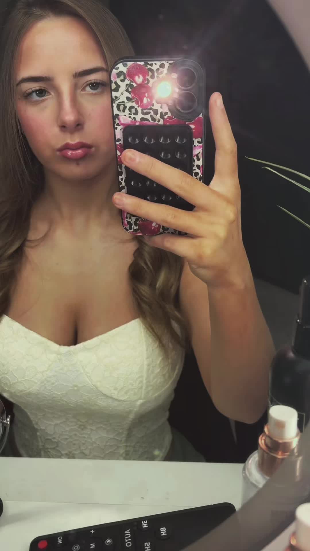 @𝑭𝑯🧞&zwj;♀️💗