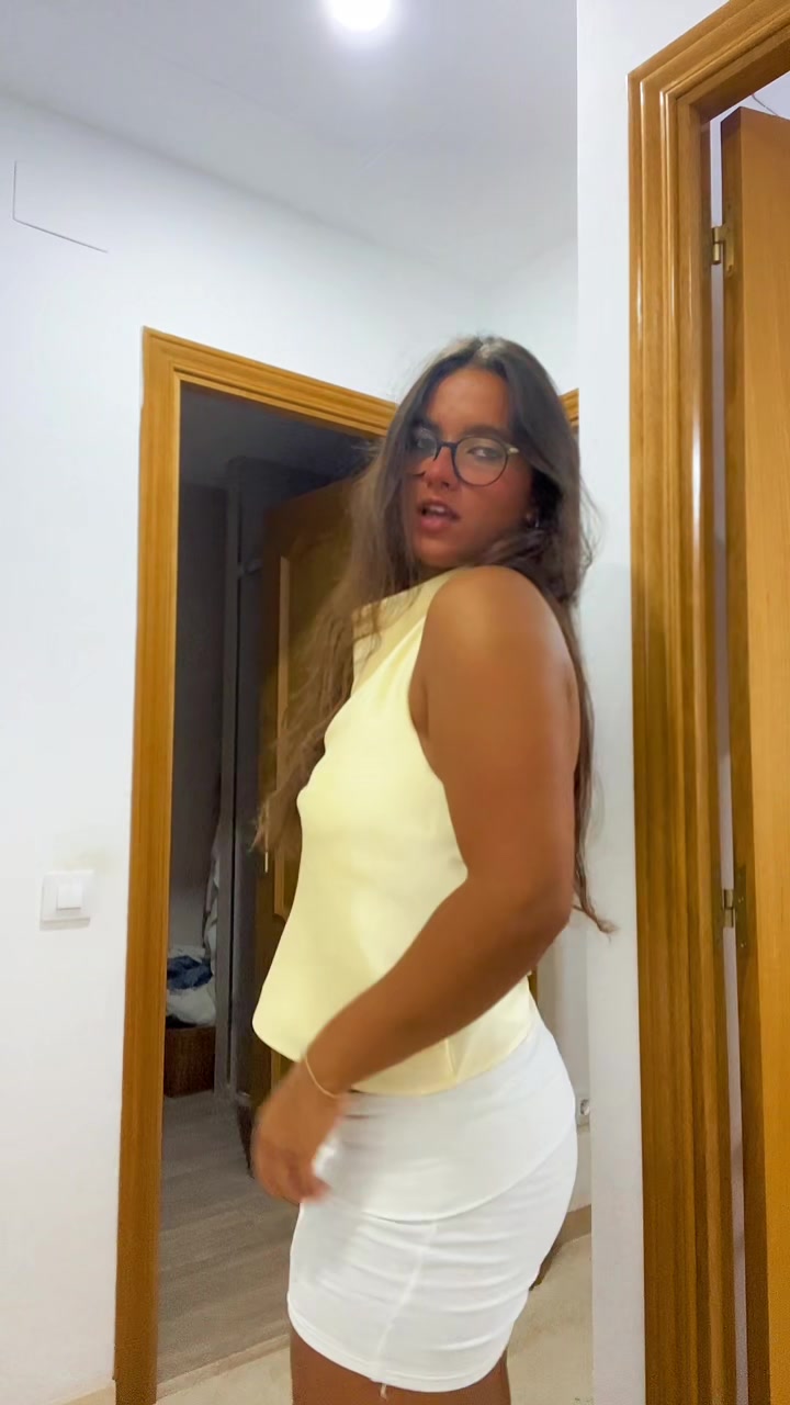 @CLARA MOLINA