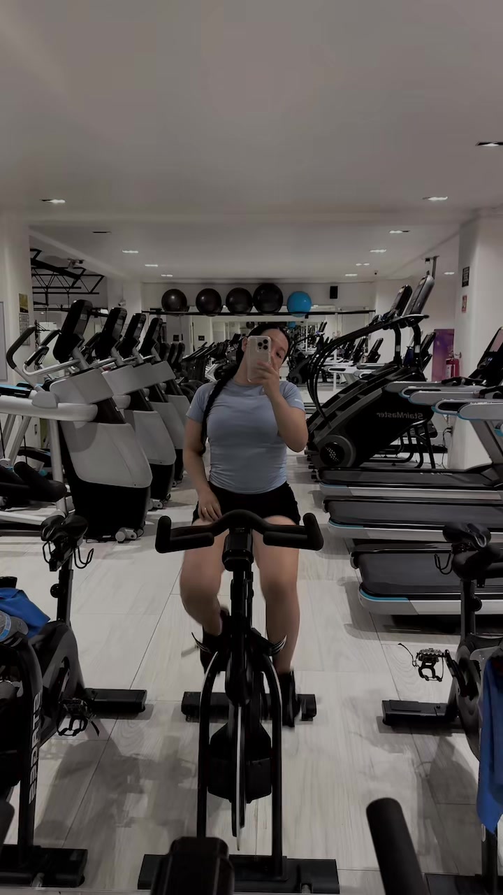 @Emma Montero