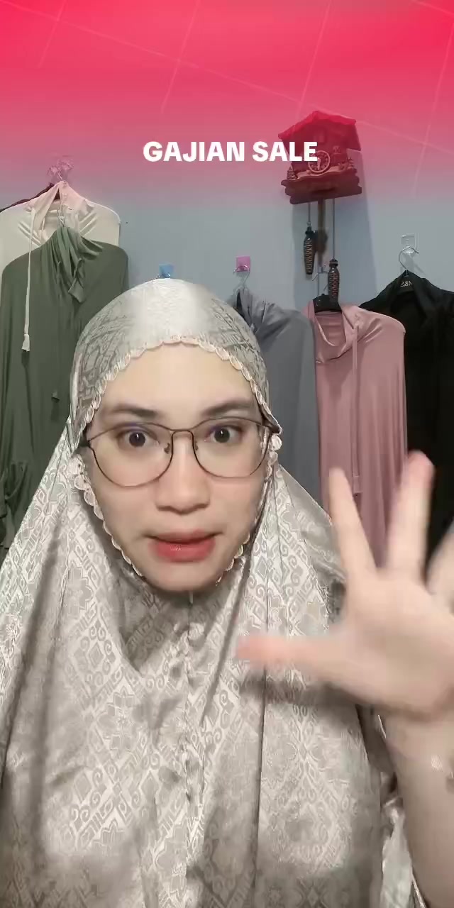 @Icabeee_